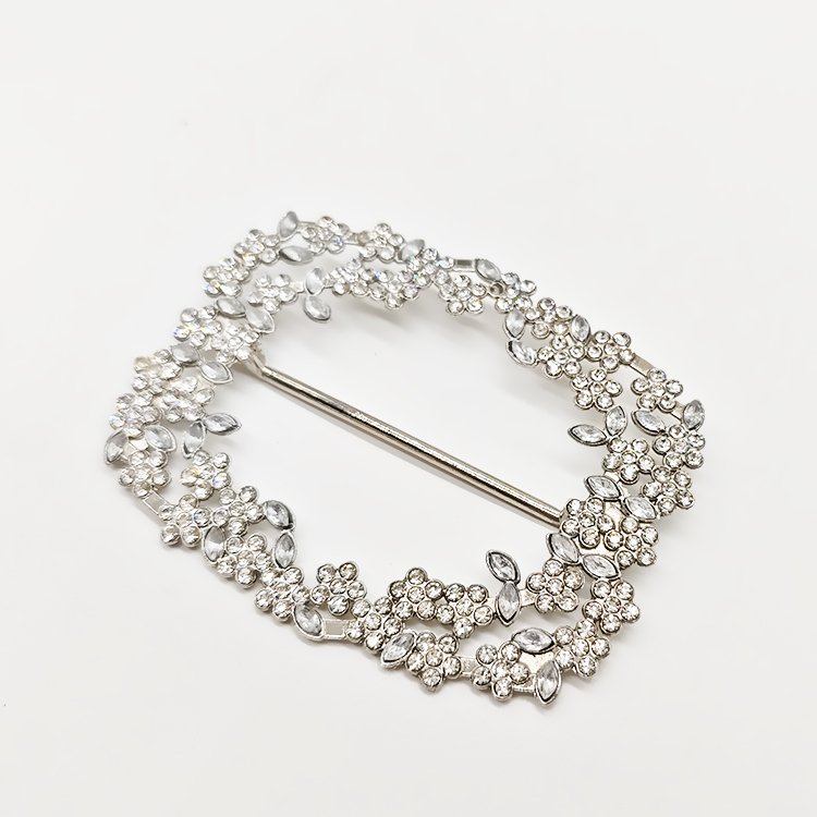 2024 New Flower Hollow Rhinestone Belt Buckle Metal Zinc Alloy Crystal Decorative Square Ring Buckle For Clothes Dresses Wedding