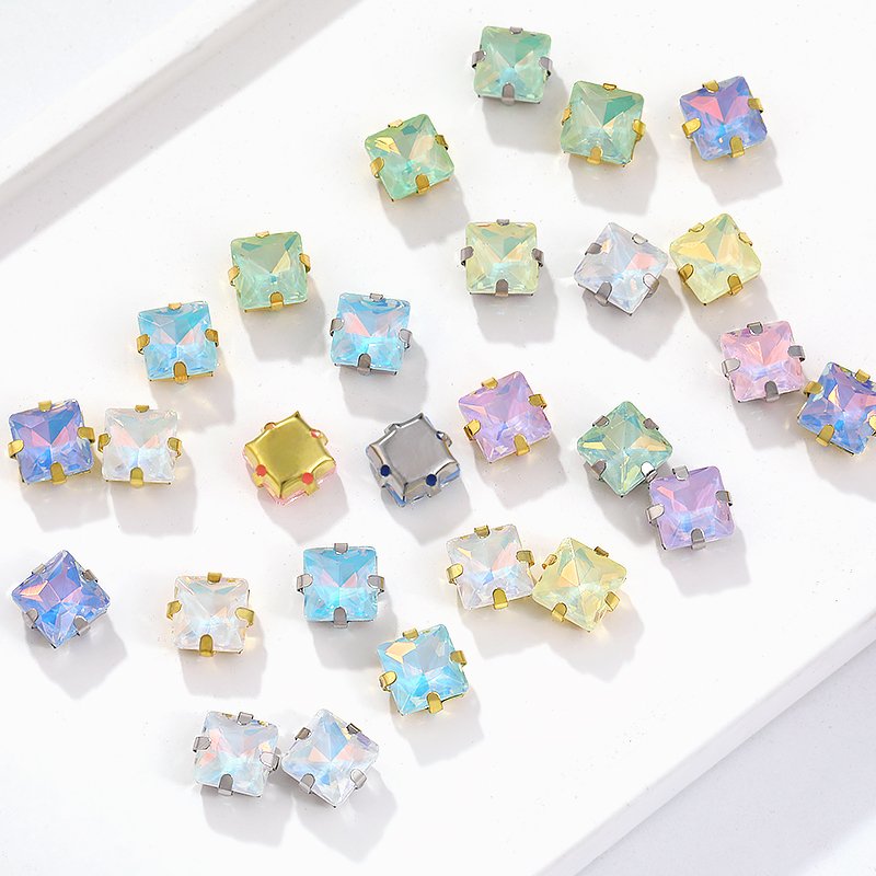 Xichuan New Design Princess Square Four Claws Rhinestones Flatback Sew On Fancy Stones Jewelry And Clothing