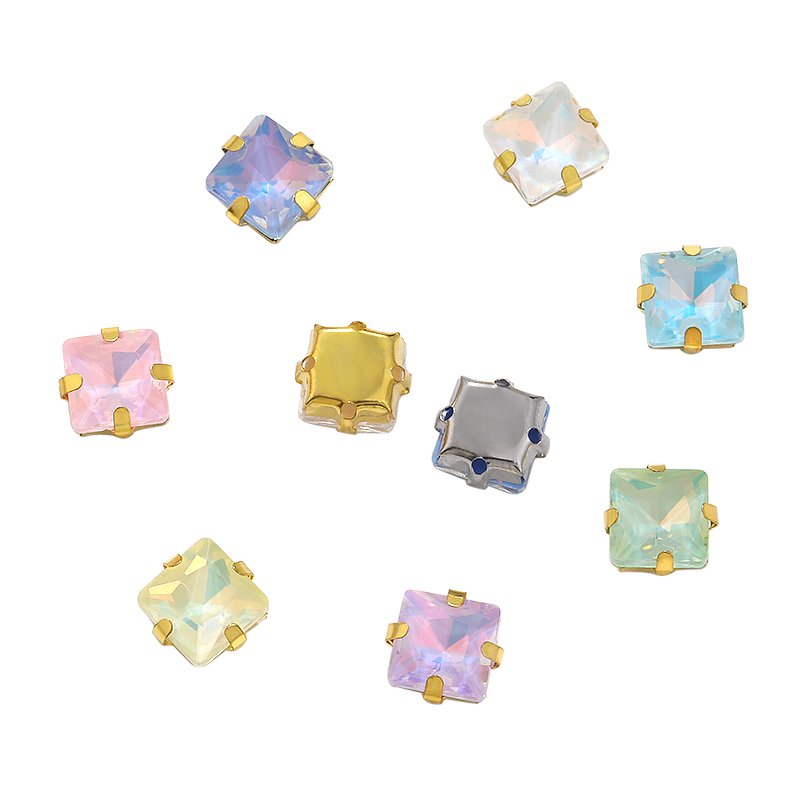 Xichuan New Design Princess Square Four Claws Rhinestones Flatback Sew On Fancy Stones Jewelry And Clothing