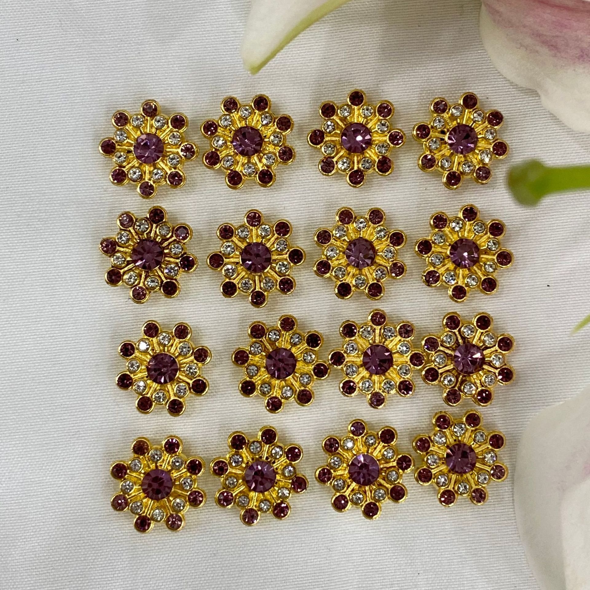SINRONG Manufacture Wholesale Garment Appliques Flower Crystal Round Flat Back Loose Bulk Rhinestones Trim Glass Diamond