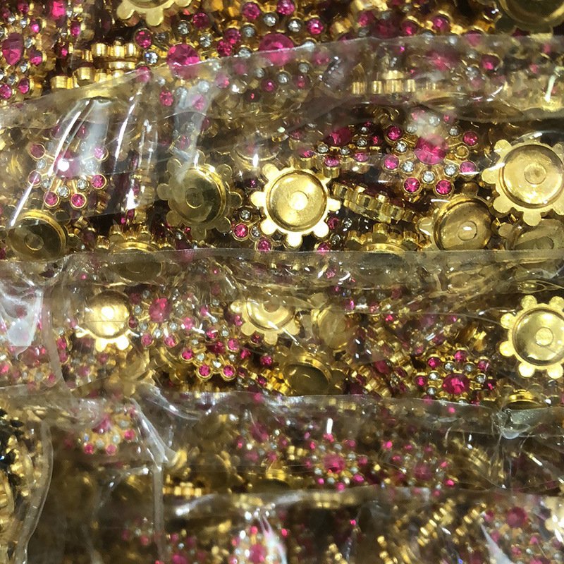 SINRONG Manufacture Wholesale Garment Appliques Flower Crystal Round Flat Back Loose Bulk Rhinestones Trim Glass Diamond