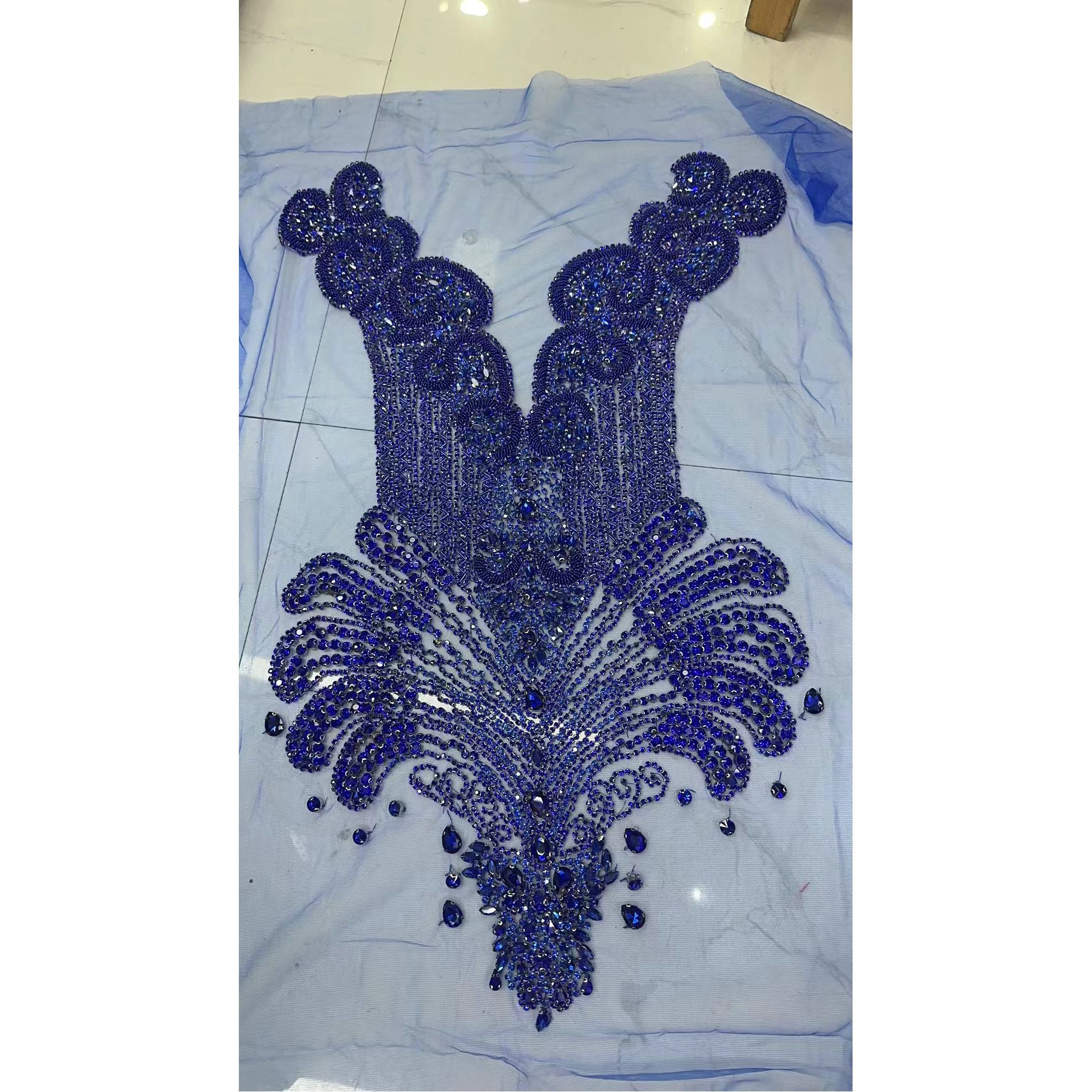 Rich Decorated Appliques Bodice Handmade Rhinestone Applique For Party Dress