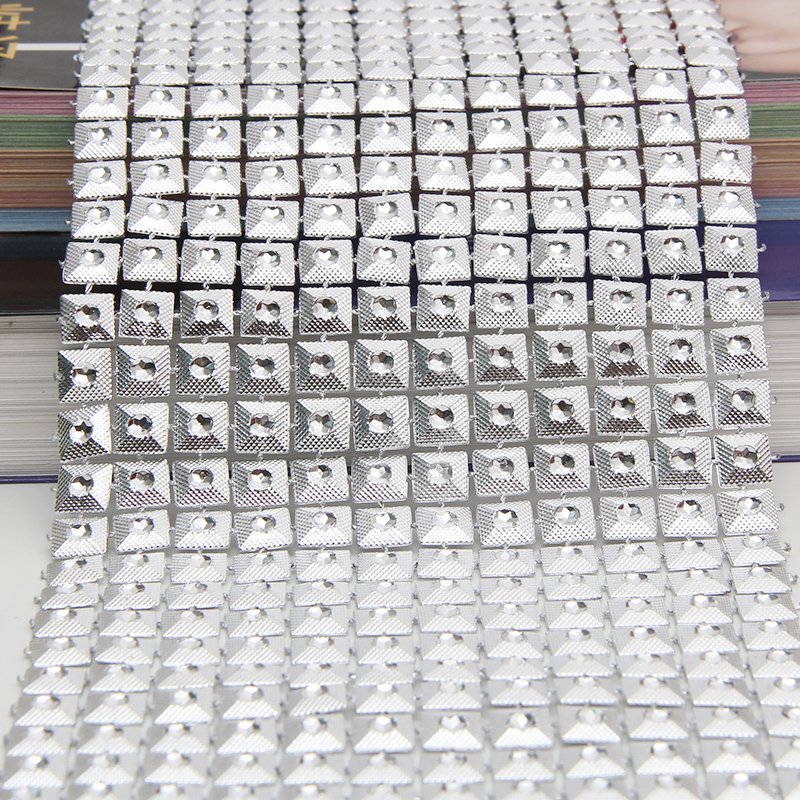 Wholesale 12 Row Pyramid 10yards Plastic Rhinestone Chain Mesh Garment Accessories For Clothing Diy Parts