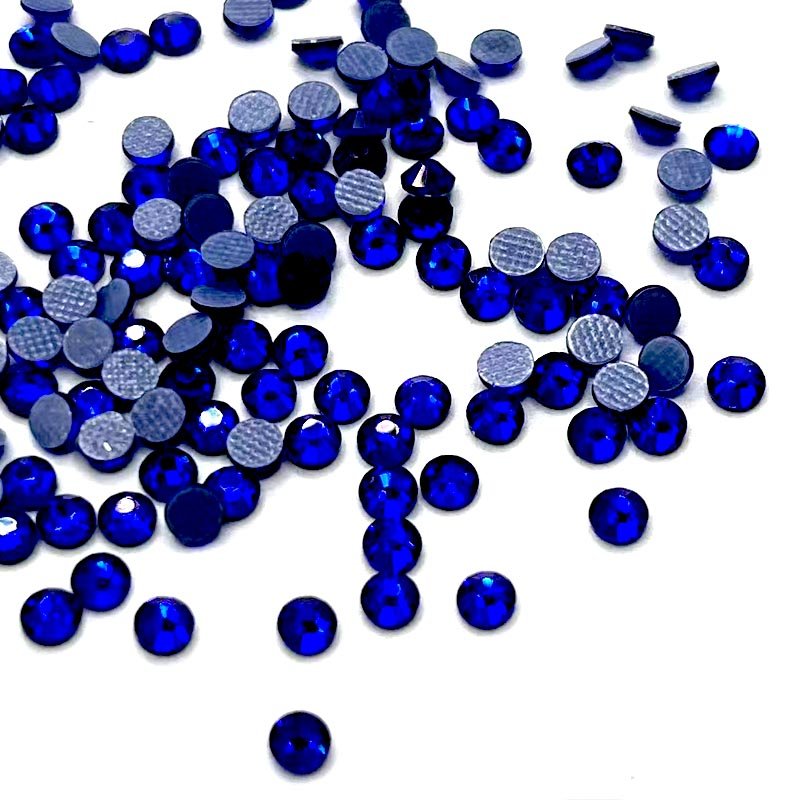 Factory direct sale top quality iron on strass 70000 pcs packing royal cobalt blue crystal hotfix rhinestone for t-sirt