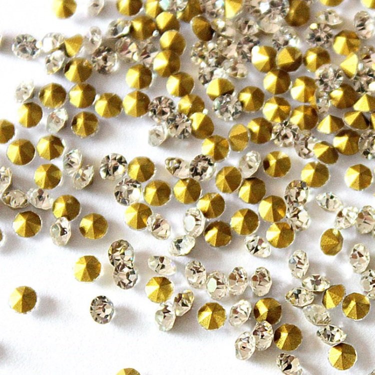Wholesale LOW MOQ Multi Size Round Crystal Strass Applique Pointback Clear Glass Crystal Rhinestones