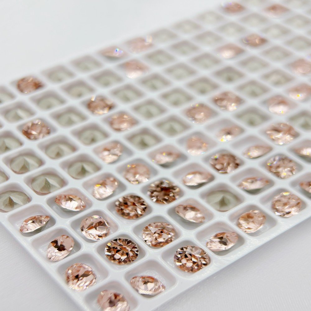 Round shape pointed back k9 crystal fancy rhinestones for accessories