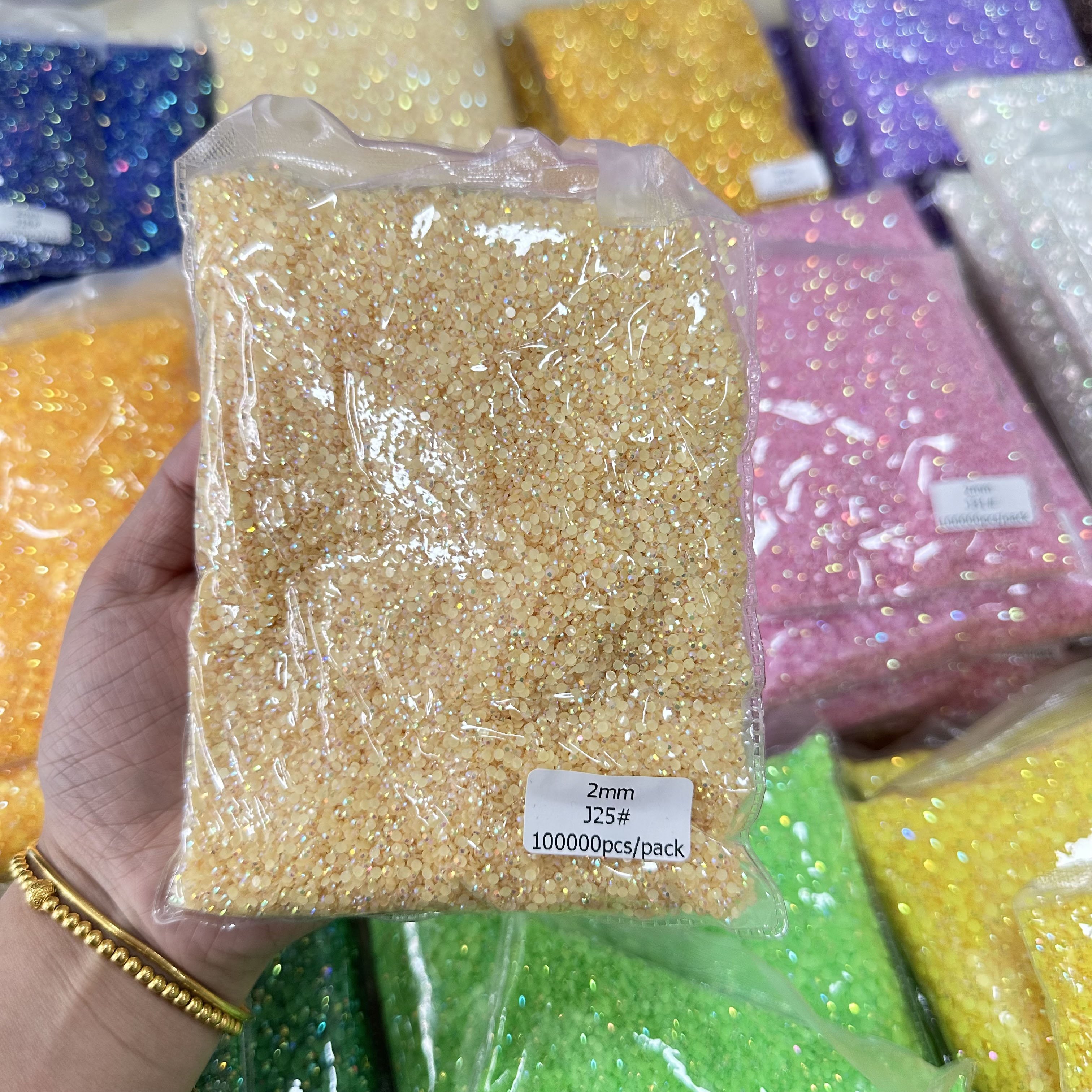 XULIN Wholesale 2mm 100000pcs/bag Flatback Non Hotfix Crystals Nail Art Resin Rhinestones For Nail Art Crafts