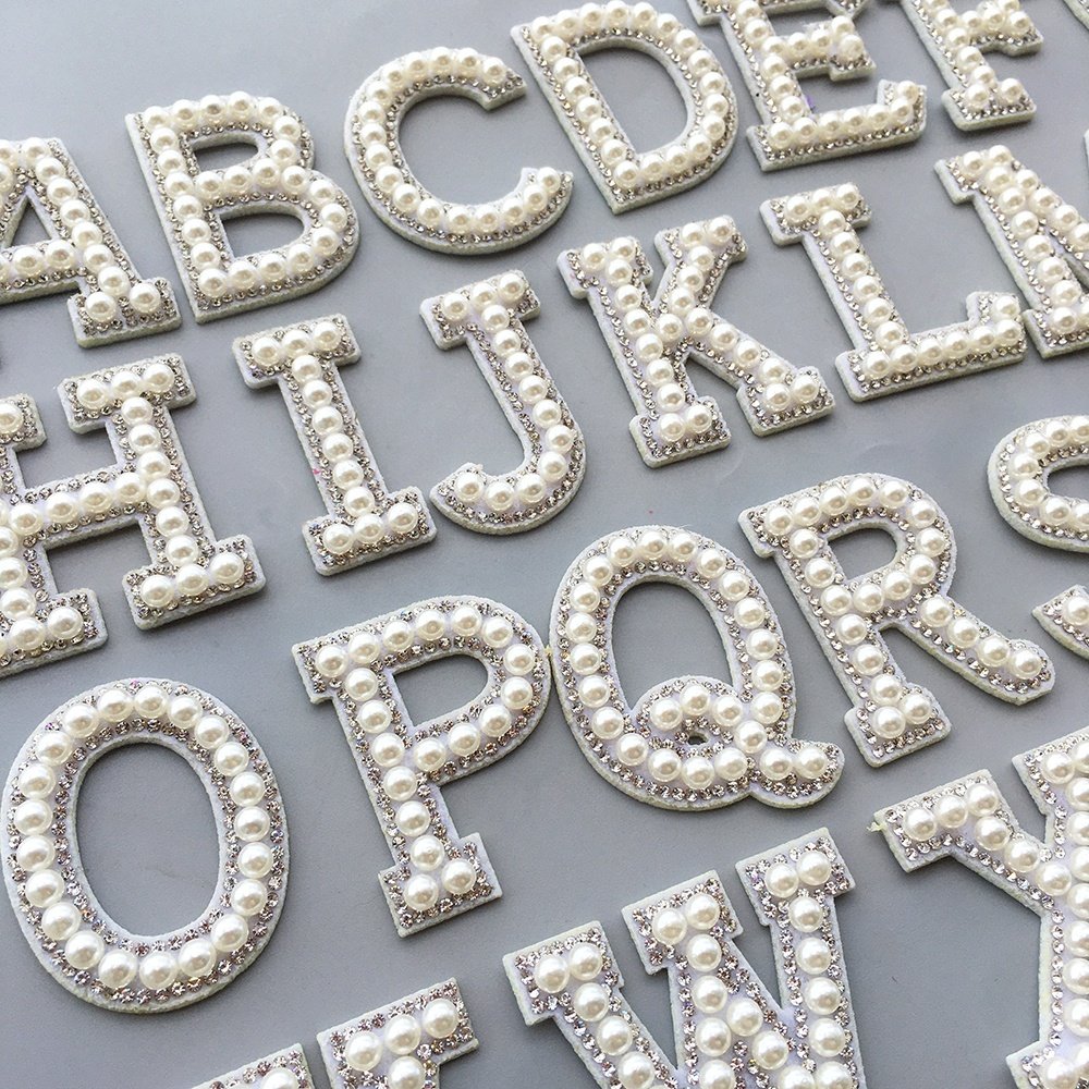 A-Z 3D White Bottom Pearl Letter Patches English Alphabet Rhinestone Applique for Clothes Iron on Stripe Badge DIY Use