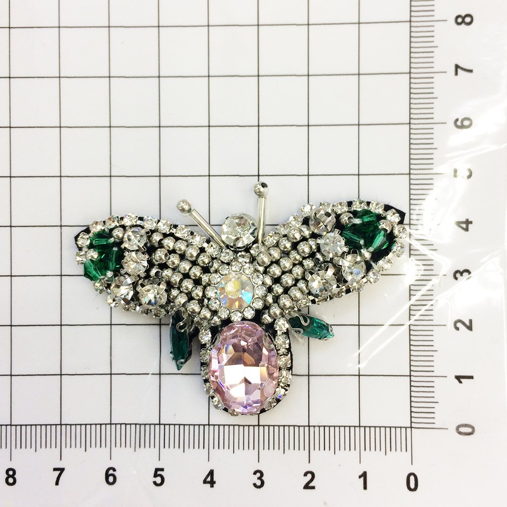 Custom Handmade Crystal Rhinestone beaded Patches Bee Sew on Crystal pearl patch for clothes beaded Applique cute patch