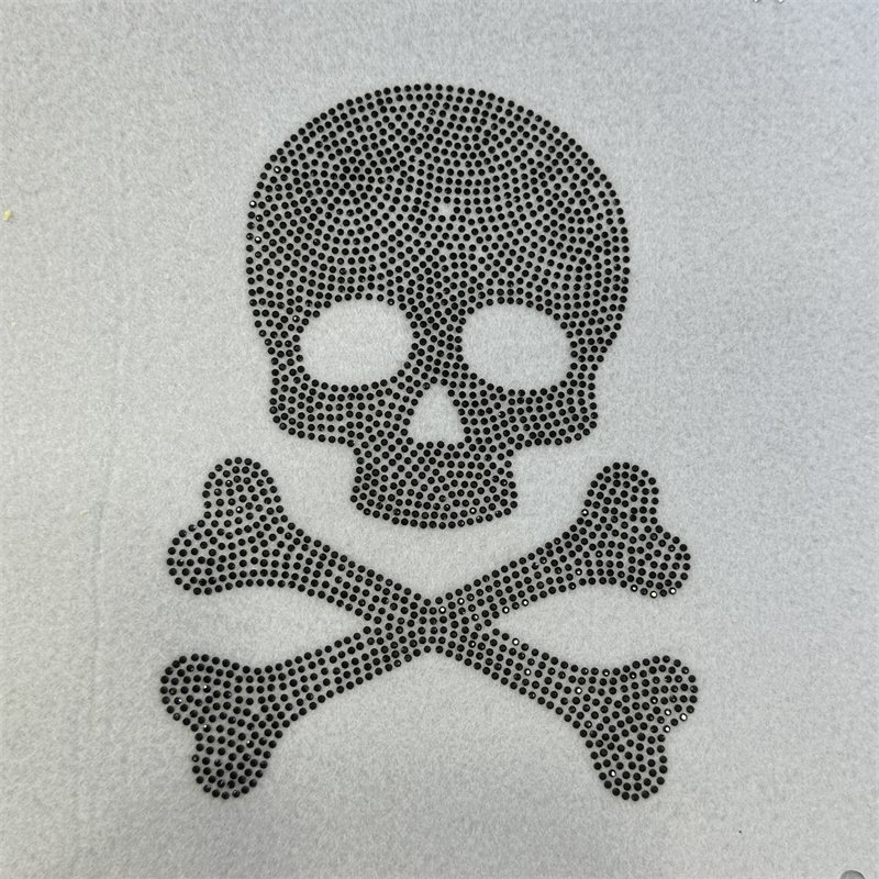Wholesale Customization Heat Transfers Skull Rhinestone Clothing Label