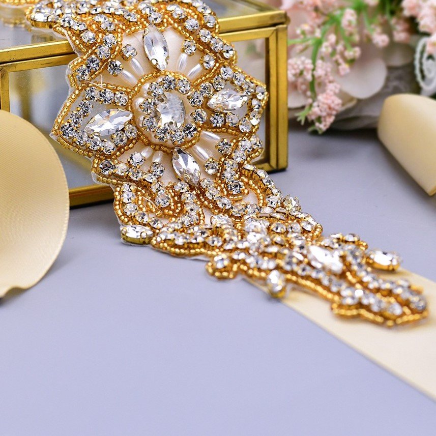 Wholesale New Arrival Crystal stone with rose gold metal base Bridal Wedding baby Dress Rhinestone Appliques
