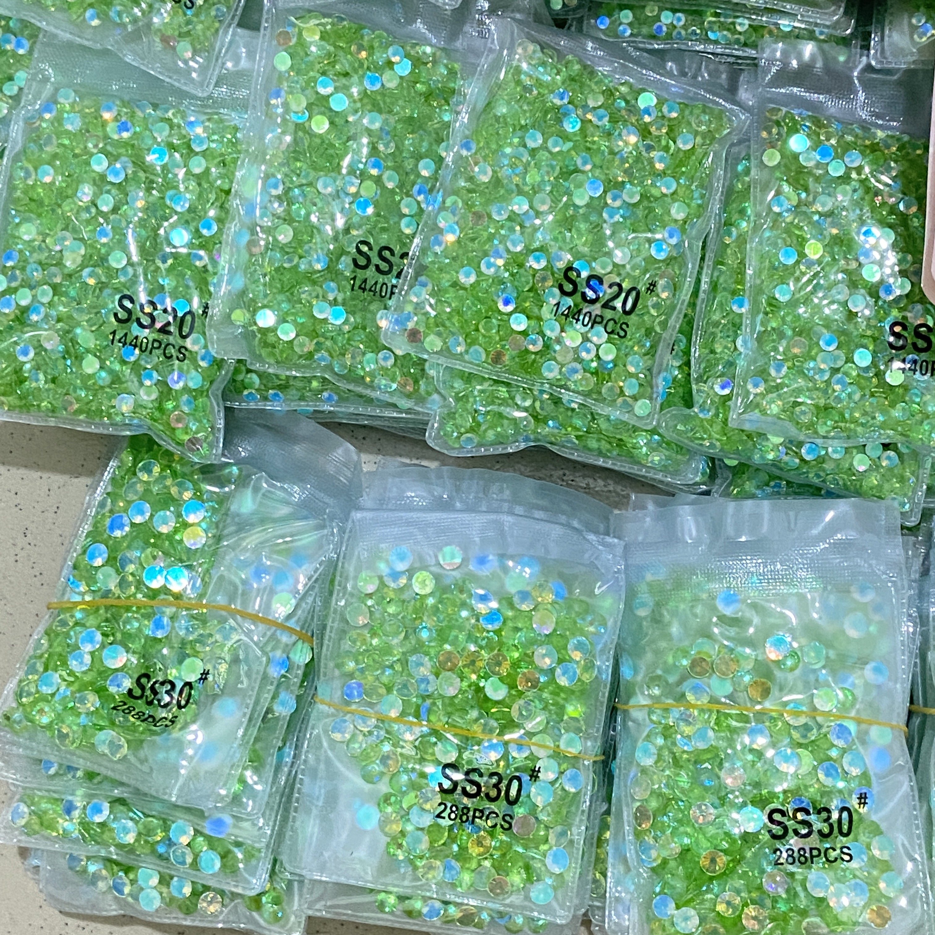 WHATSTONE Preciosa Shiny Nail Art Gemstones SS3 SS4 SS5 1440pcs/bag 100Kinds Color Choose Glass Flatback Rhinestone Decoration