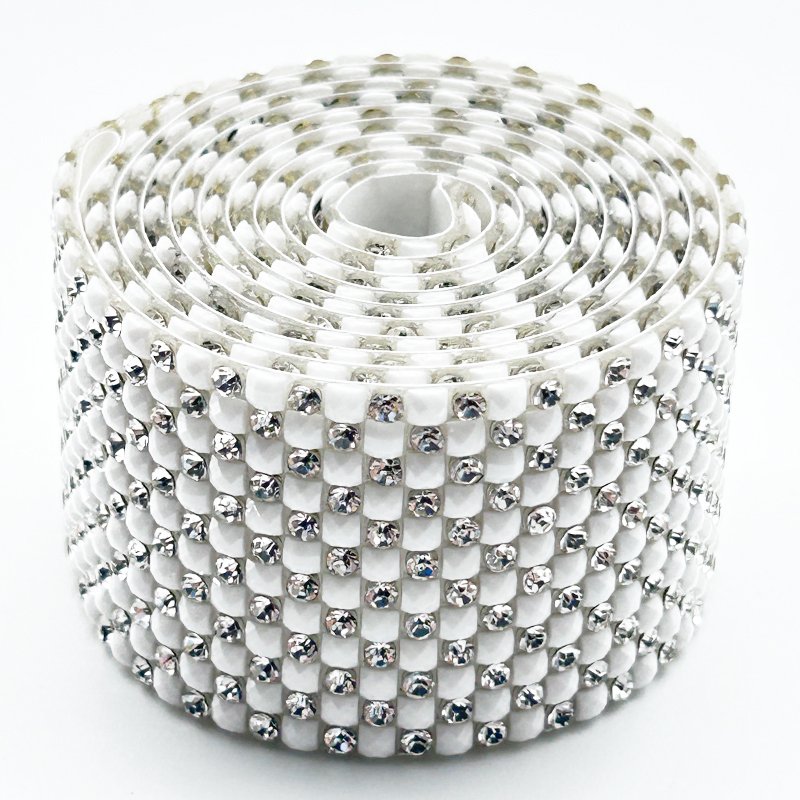 Wholesale crystal rhinestone resin solid rhinestone hot fix appliques diamond for clothes decoration