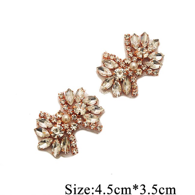 Wholesale 2024 Popular of Shining Crystal Rhinestone Bowknot Applique For Wedding Shoe Decorative Shoe Patches