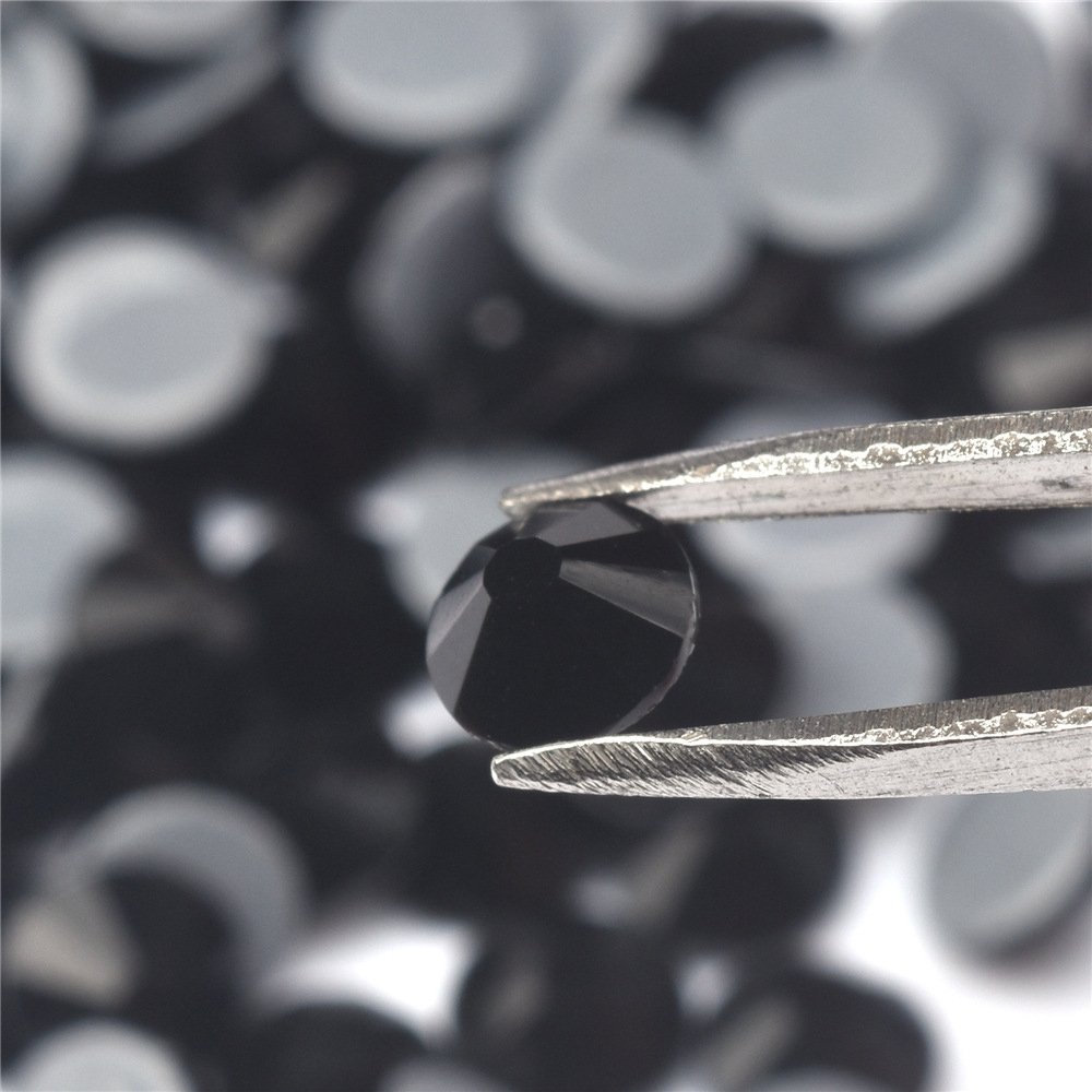 Yantuo Wholesale Bling Flat Back Hot Fix Glass Jet black Rhinestone For Iron On Crystal Design