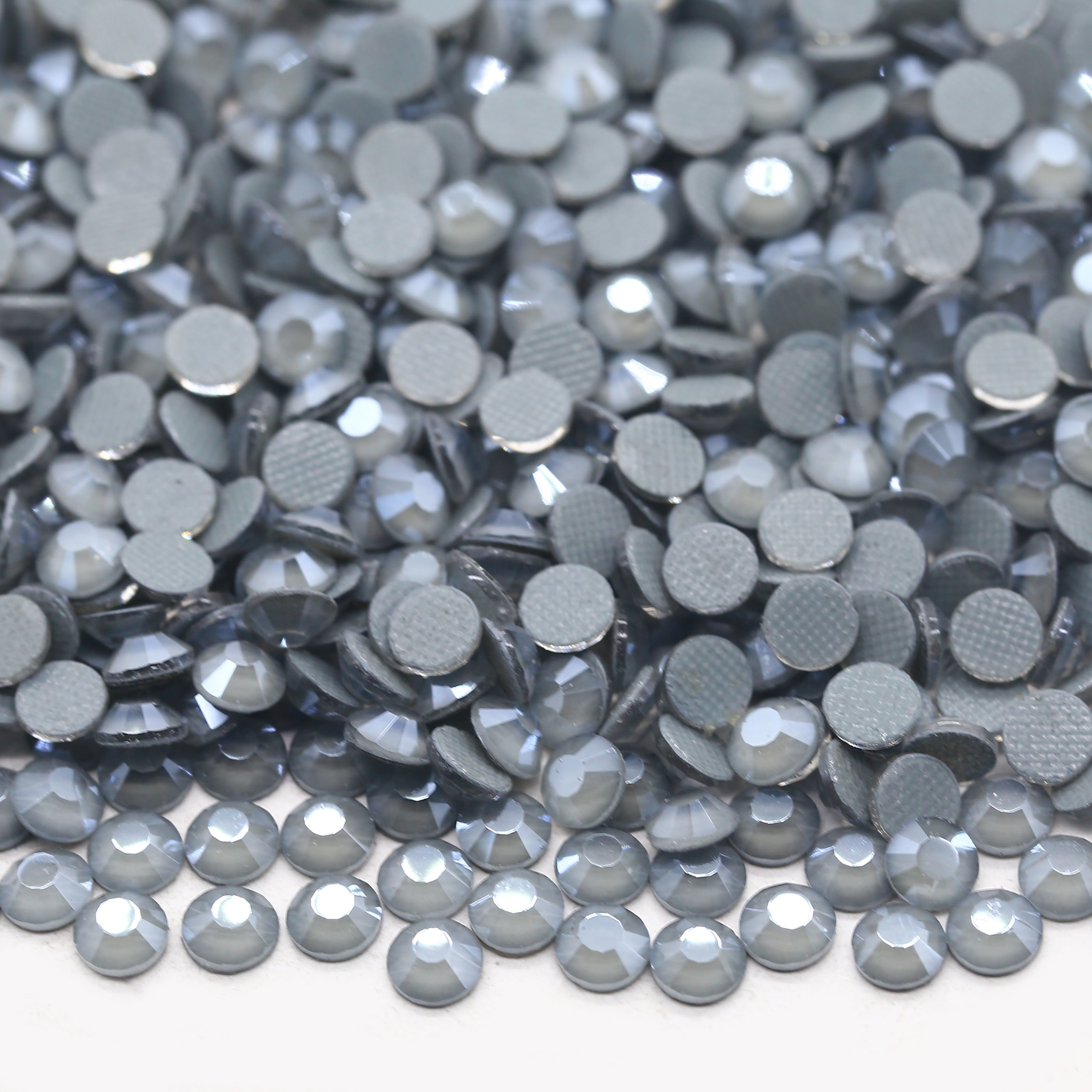 Xulin Custom SS10-SS30 Mix Size Mocca Grey Color Hotfix Flat Back Glass Rhinestones