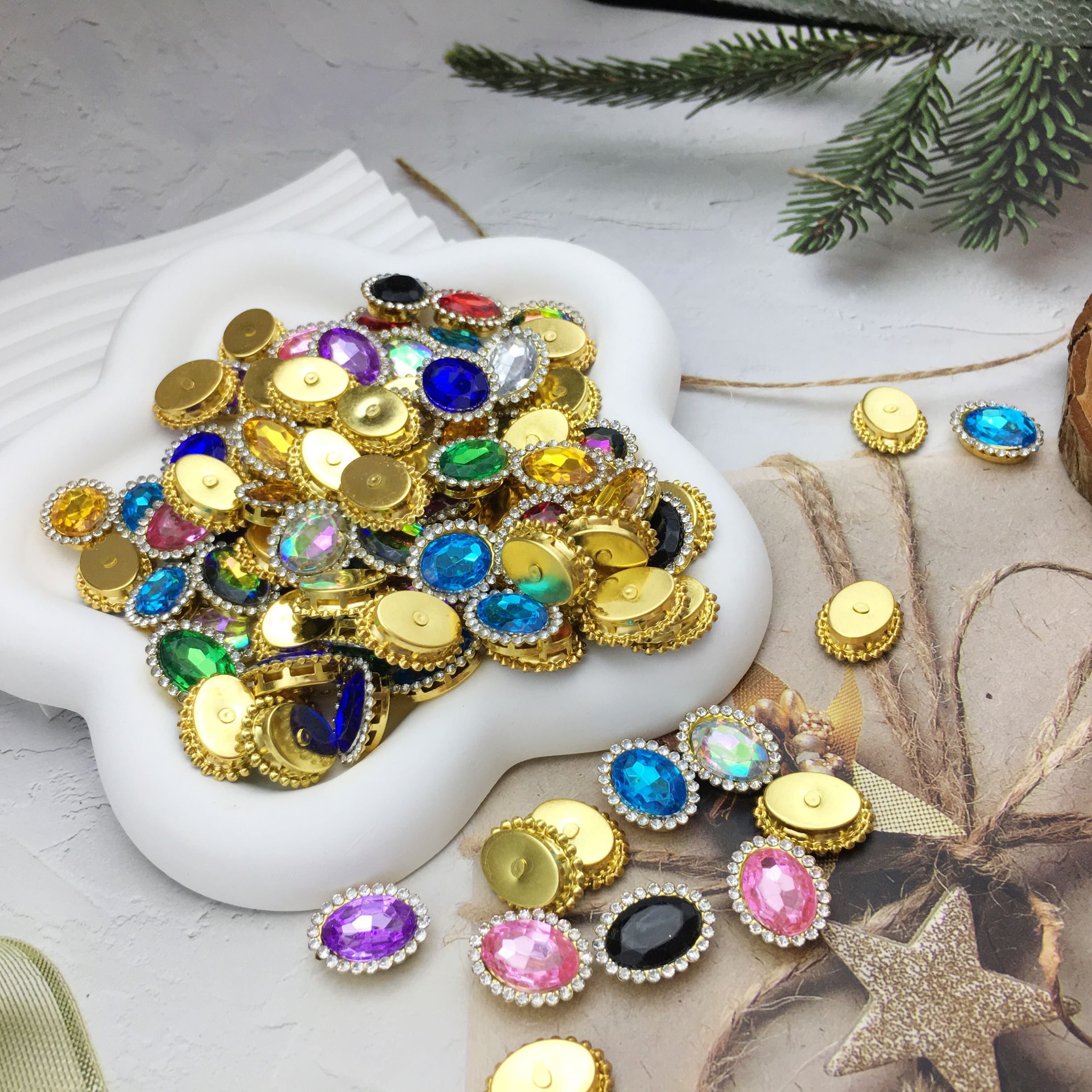 SINRONG Wholesale of irregular shaped rhinestones Double layered crystal claw drill Flat back suit glass acrylic rhinestone