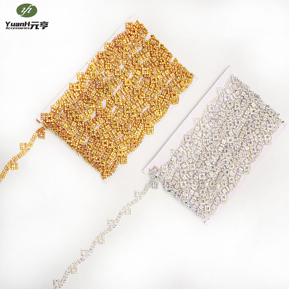 High quality 16mm silver acrylic plastictrim fashion rhinestone chain for DIY shoesbags garment accessorydecor