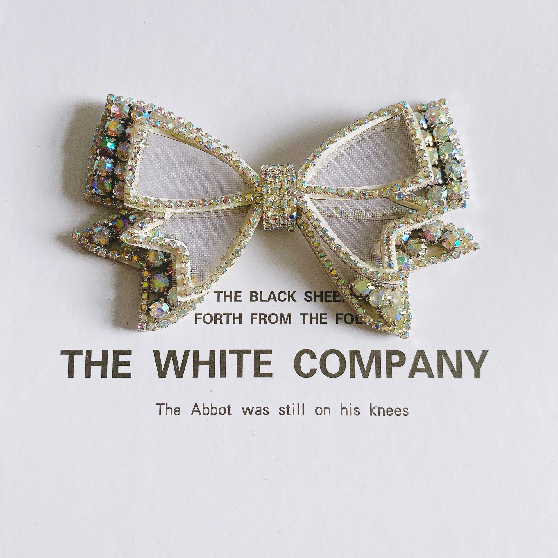 Handmade shiny high heels decorative 3d bow-knot rhinestone applique patch