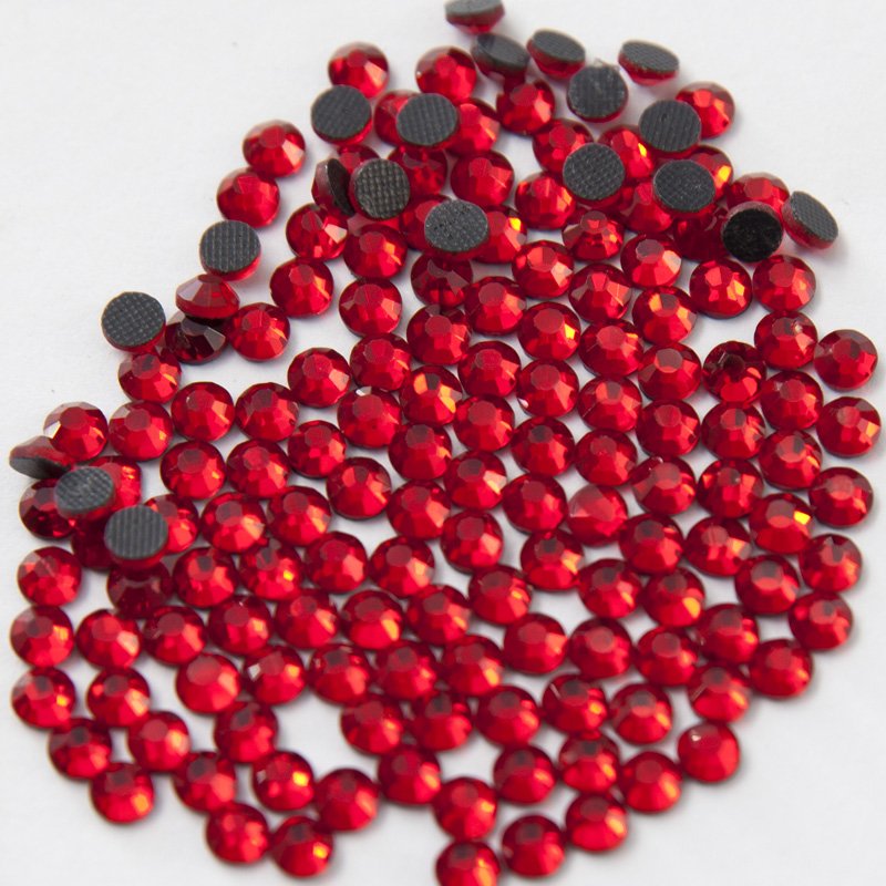 Factory Sale High Quality Machine Cut Dmc Dk Pink Crystal Hot Fix Rhinestone For Wedding Dresses