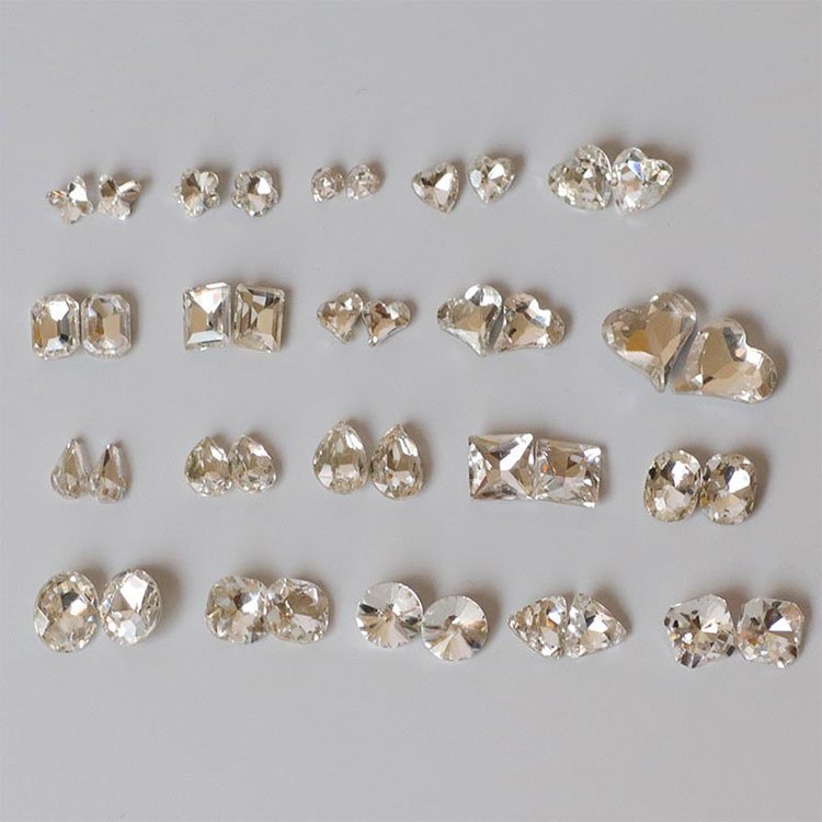 Wholesale clear rhinestones crystal 3D tips decorations diy pointed bottom glass diamond