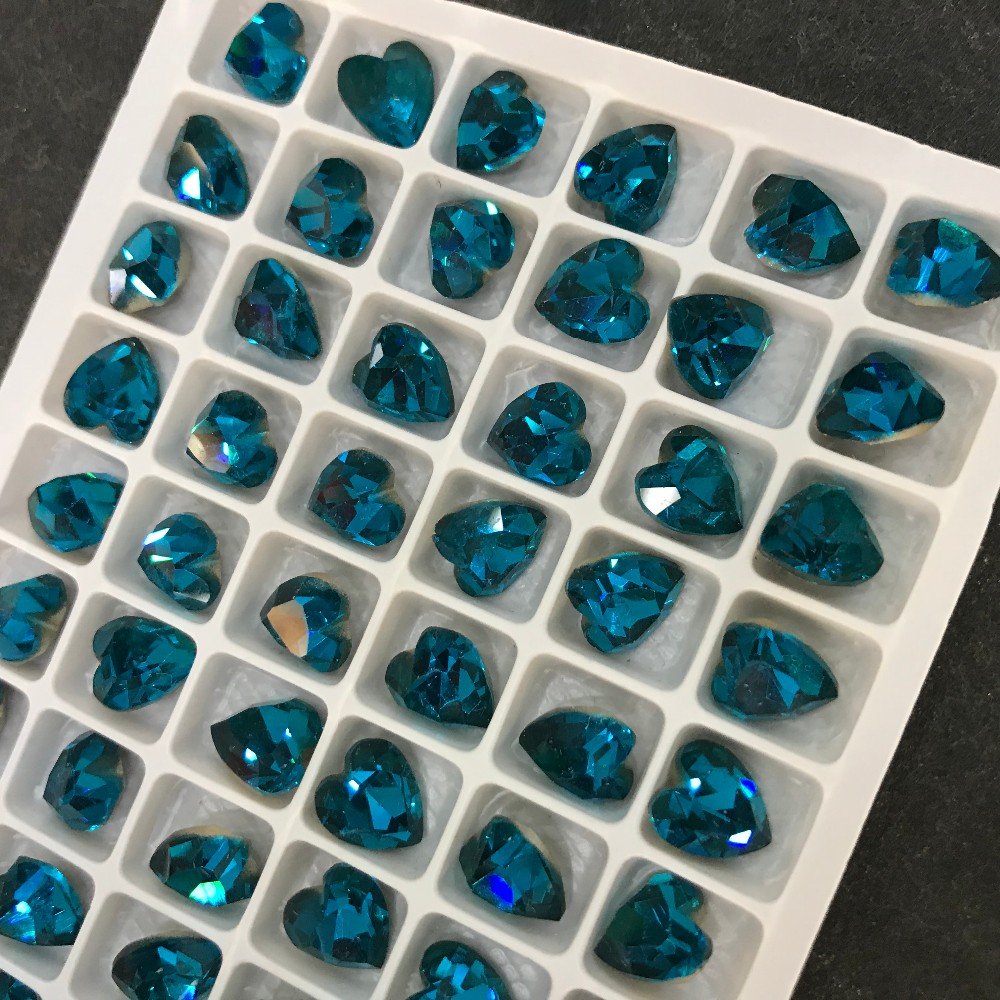 Sparking Point Back Crystal Beads Flat Glass Rhinestones with Popular Shapes for Jewelry Making for Sewing on Garments
