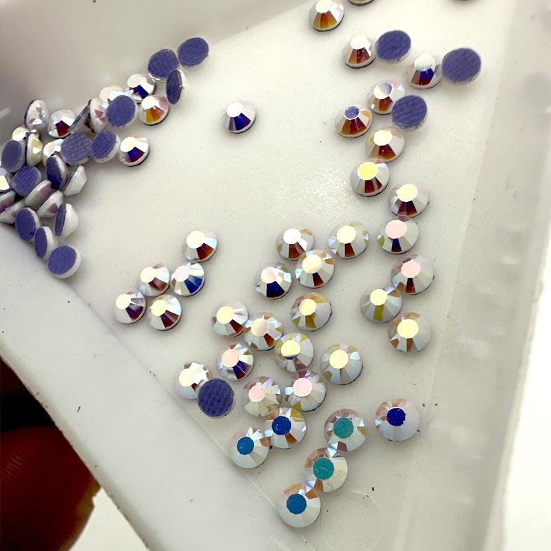 Factory direct sale 500 gross packing ss10 chalk white AB ceramic white AB hot fix rhinestone for T-shirt transfer