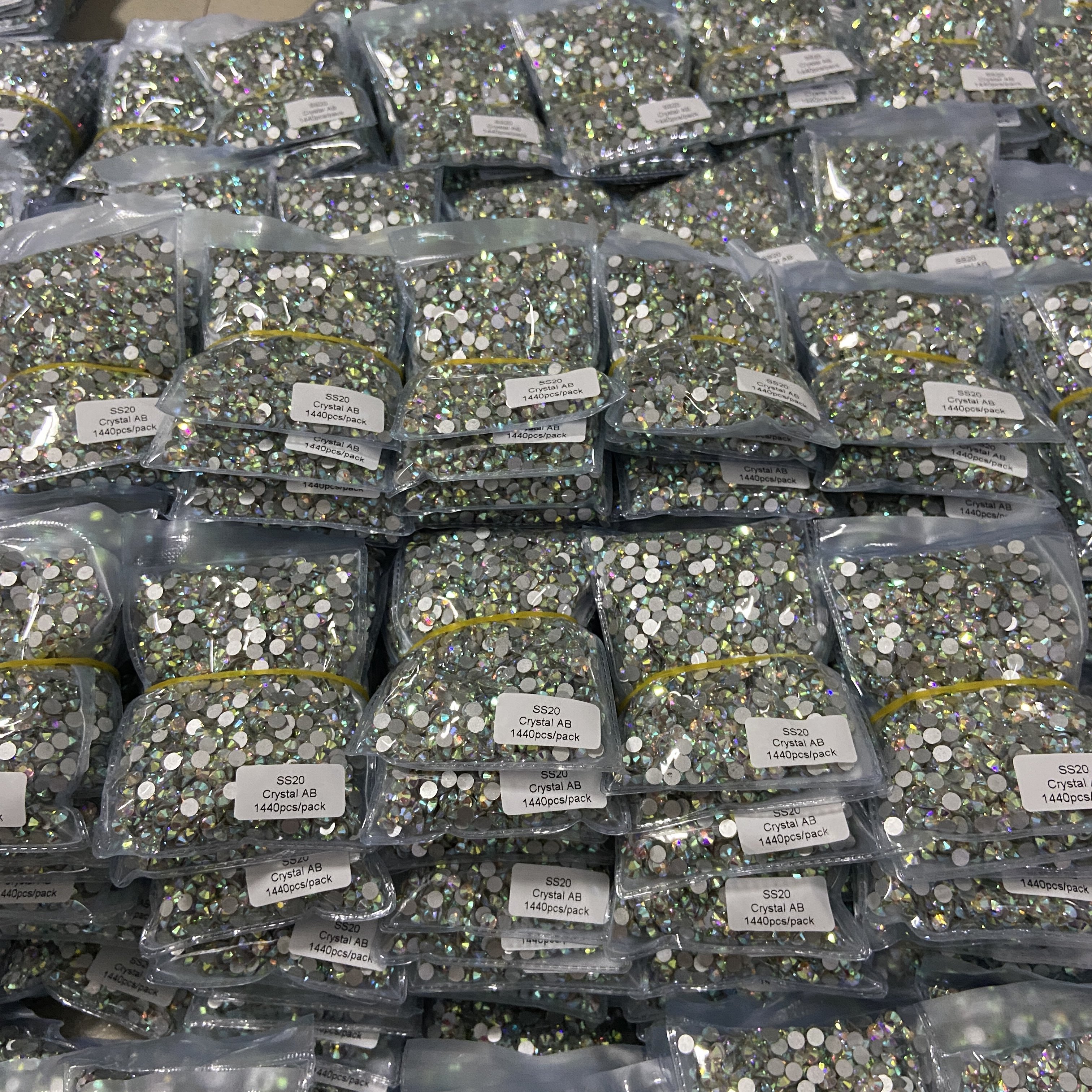 WHATSTONE Wholesale SS3 SS4 SS5 SS6 1440pcs/bag Crystal Strass Flatback Non Hot Fix Glass Rhinestones For Bling Cup Design