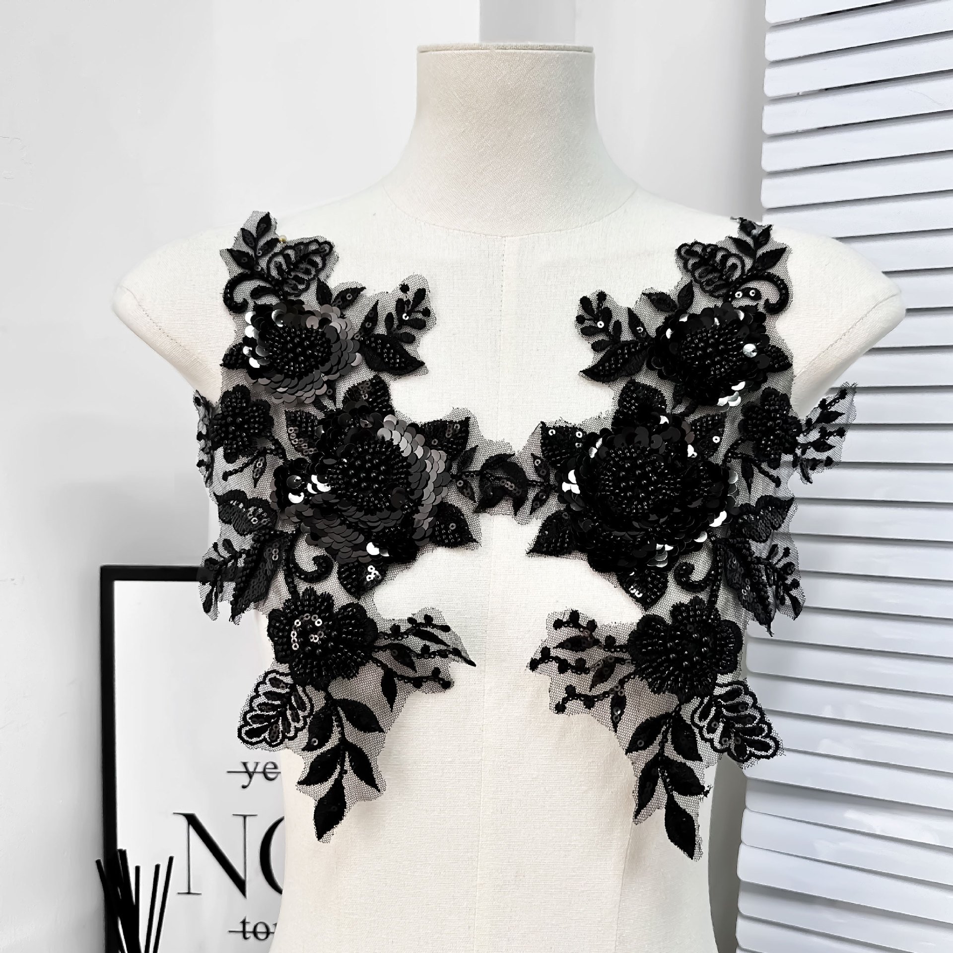AFFNINTY novel design rhinestones sequin embroidery lace abaya applique beaded patch for hijab clothing accessories