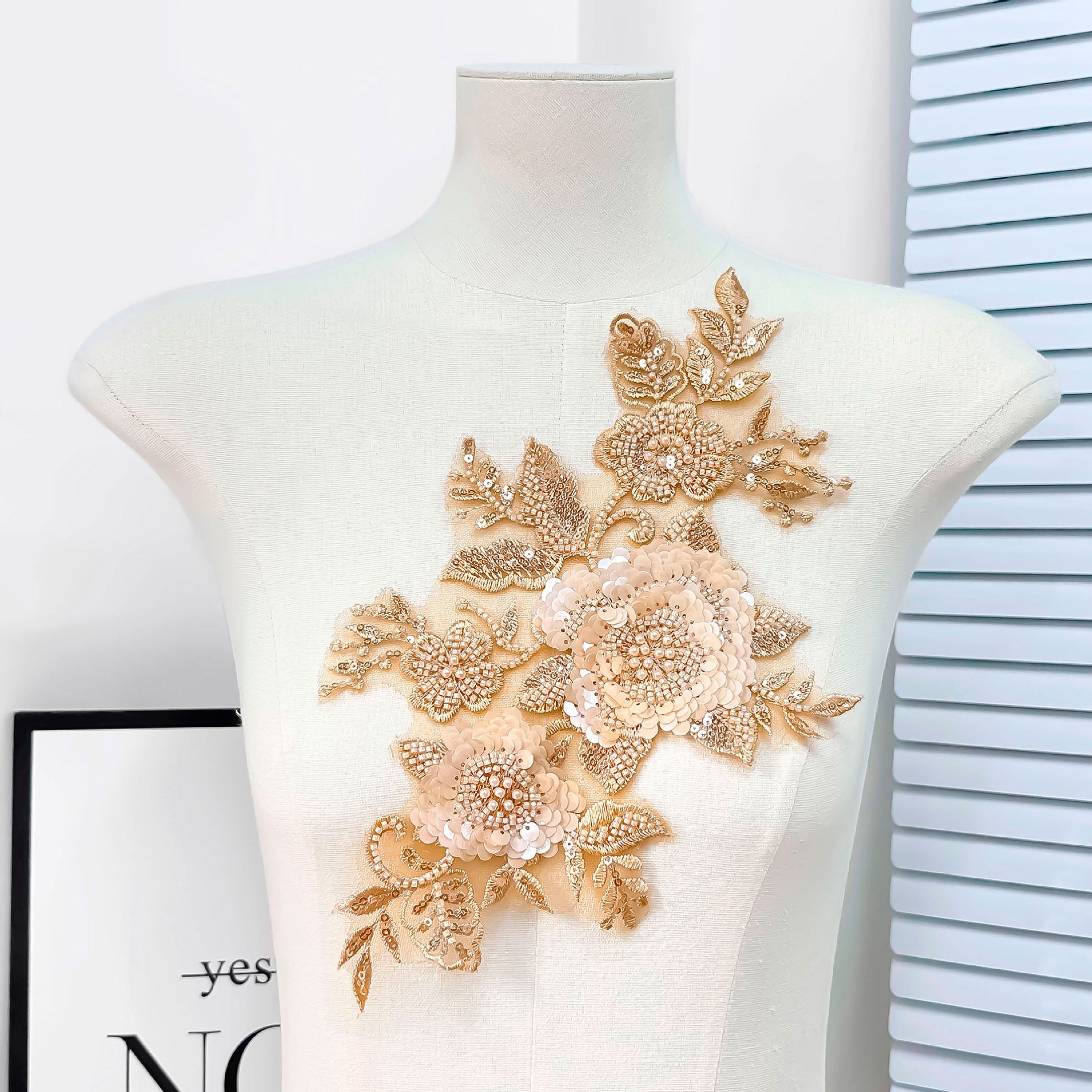 AFFNINTY novel design rhinestones sequin embroidery lace abaya applique beaded patch for hijab clothing accessories