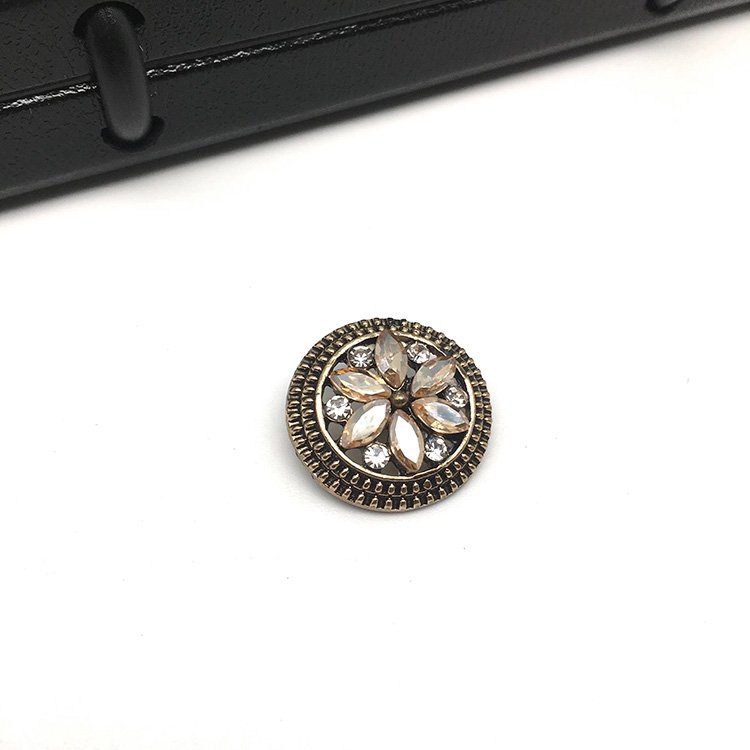 New Design Bling Metal Button for Wedding Dress flower decorative nickel-free rhinestone Jewelry metal button