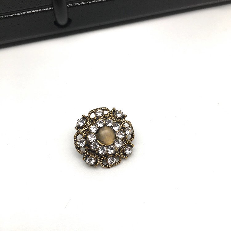 New Design Bling Metal Button for Wedding Dress flower decorative nickel-free rhinestone Jewelry metal button