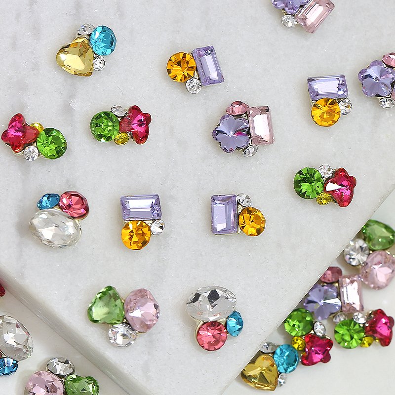 Popular Alloy Nail Rhinestone Shinning Colorful Crystal Diamond Nail Jewelry Metal Nail Art Charms