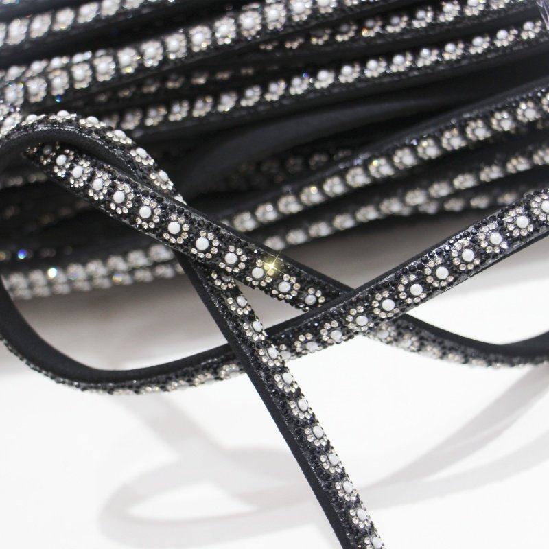Factory Wholesale Rhinestone Hoodie Rope Crystal Rhinestone Pipe Rope Made Available For Bag Shoe Clothing