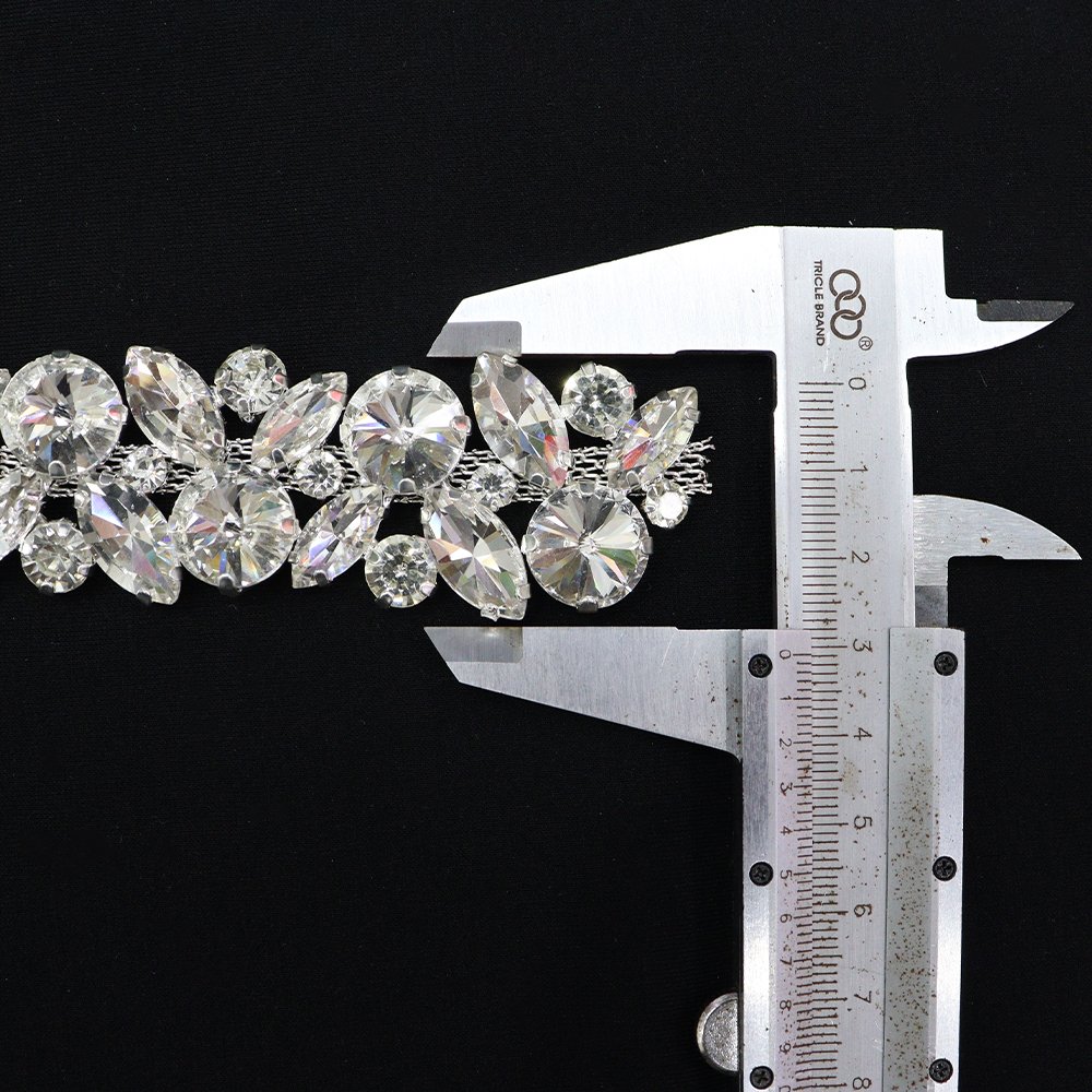 D018 Factory Supply Cheap Cup Chain Rhinestones Trimming Crystal Chain Rhinestone Chain