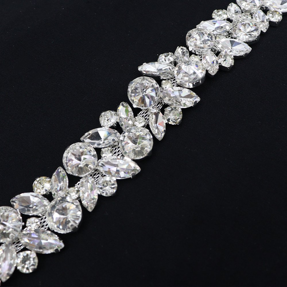 D018 Factory Supply Cheap Cup Chain Rhinestones Trimming Crystal Chain Rhinestone Chain
