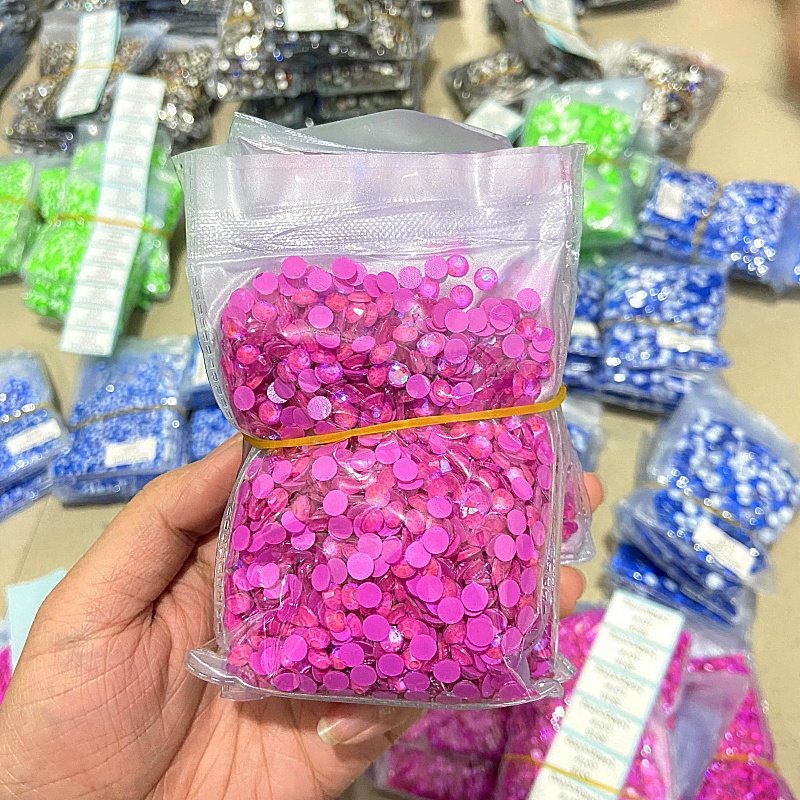 Wholesale Factory Round Glitter Non Hotfix Glass Luminous Nail Rhinestone For Clothes jewelry Nails
