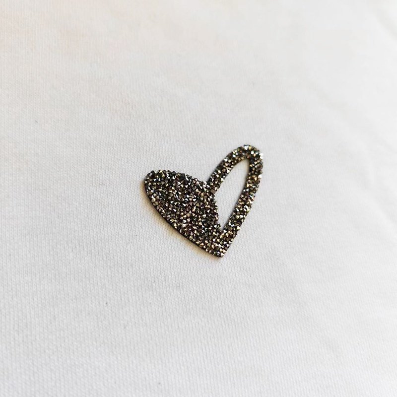 Custom high-quality golden rhinestones Heat transfer printing stickers Hot Fix Resin crystal shiny heat transfer clothing labels