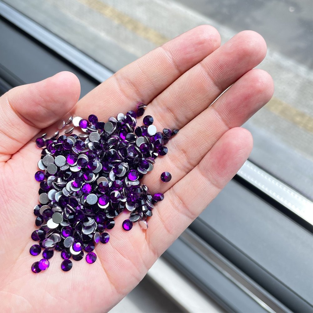 Yantuo SS20 SS30 purple violet Non-Hot Fix round glass Crystal Rhinestones Flatback rhinestones cristal Stone, for Nail Art