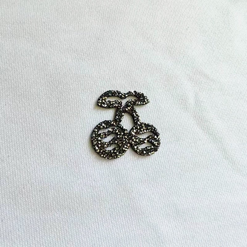Wholesale Yiwu hot selling new products heat transfer printing hot melt adhesive crystal rhinestone labels for clothing