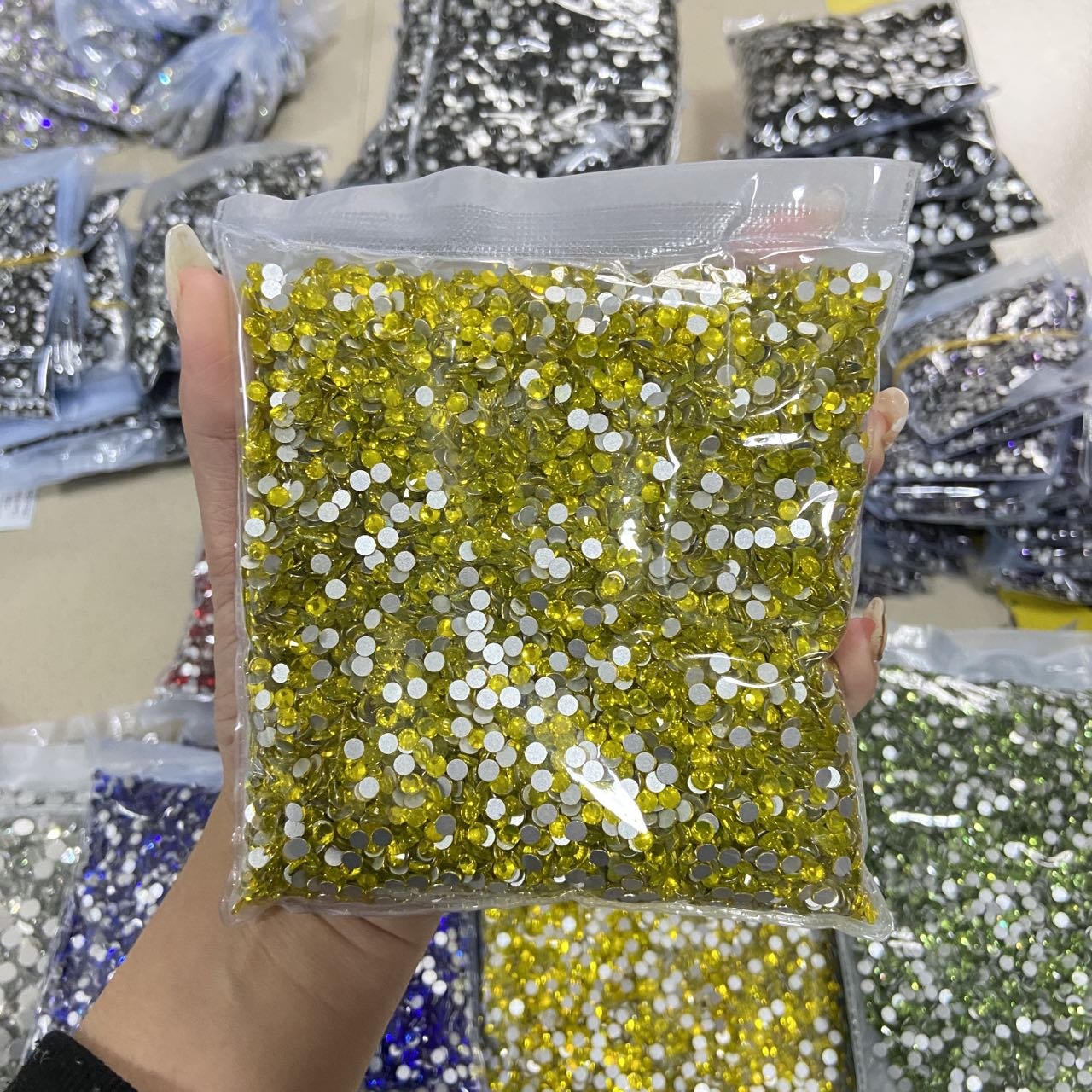 WHATSTONE Deep Siam SS3-SS50 Crystal Flatback Stone Non Hotfix Glass Rhinestones For Jewelry Decorative