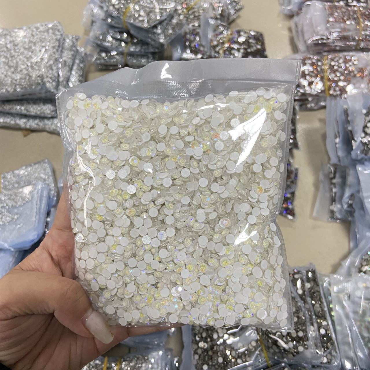 WHATSTONE Deep Siam SS3-SS50 Crystal Flatback Stone Non Hotfix Glass Rhinestones For Jewelry Decorative
