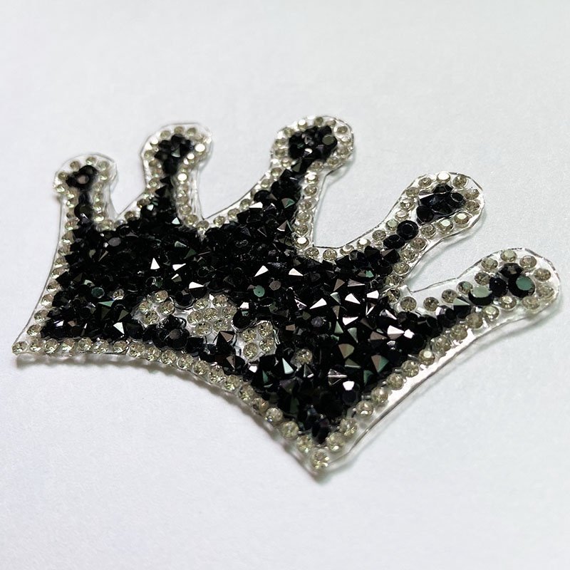 Wholesale Dress Accessory Black Crown 3D Hot fix DIY Crystal Beaded Motif Iron On Rhinestone Applique Patches For Clothing