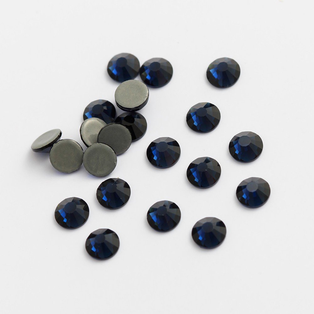 Factory Wholesale Over 50Colors German Intensive Glue Hotfix Stone Hot Fix Rhinestones For Wedding Dress