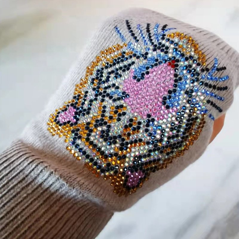 New Design Custom Trend Style Dancing Bear Iron On Rhinestone Transfer Design Sparkle For Jacket