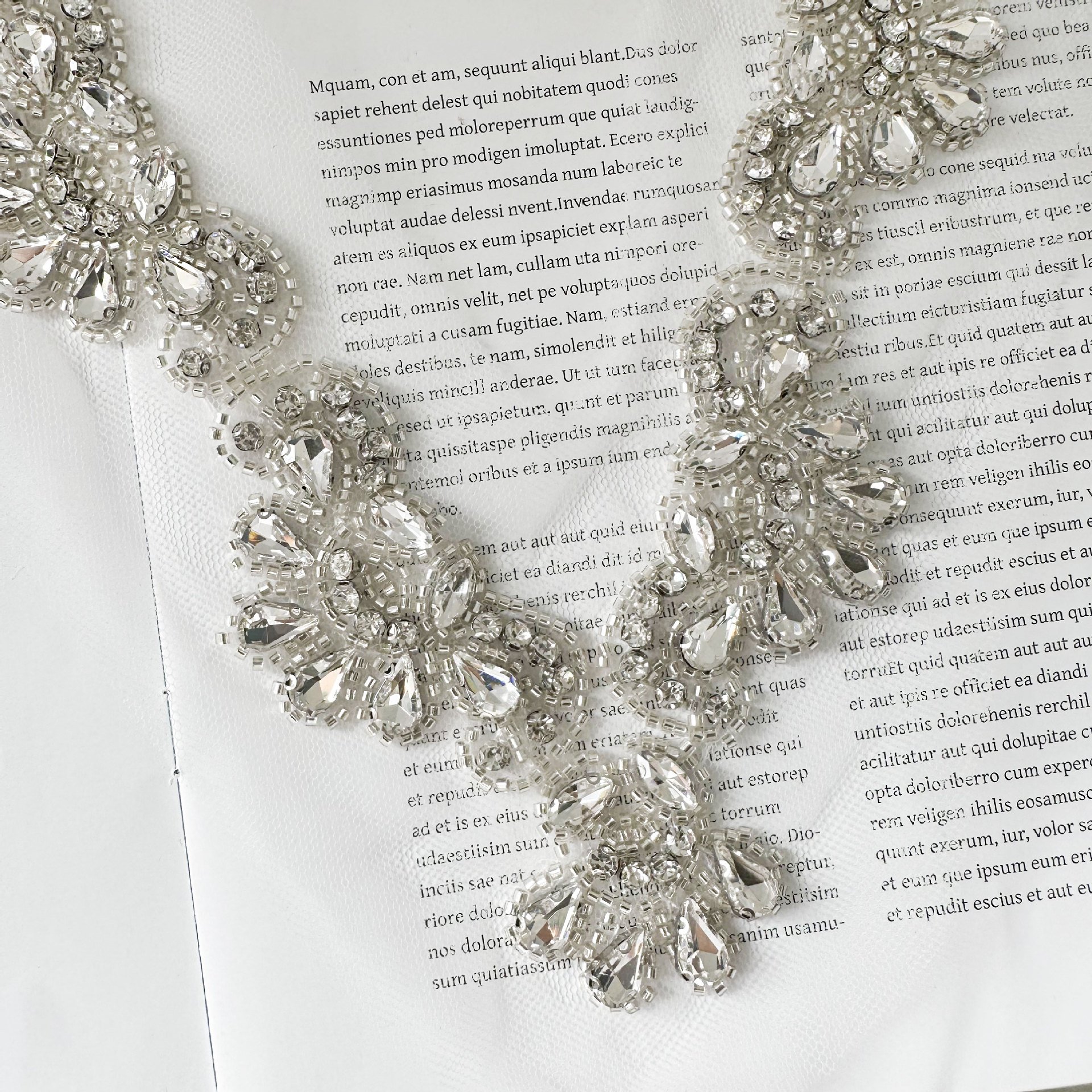 Embroidery beads corsage patches heavy sequins V Collar rhinestone tulle Neck lace applique For dress sexy underwear accessories
