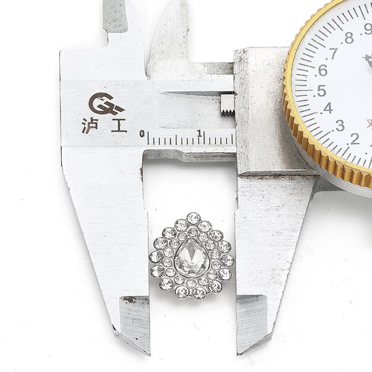 Global supply chain 6*8 profiled A+glass claw Diy wedding dress women's shoes bag accessories rhinestone glass claw