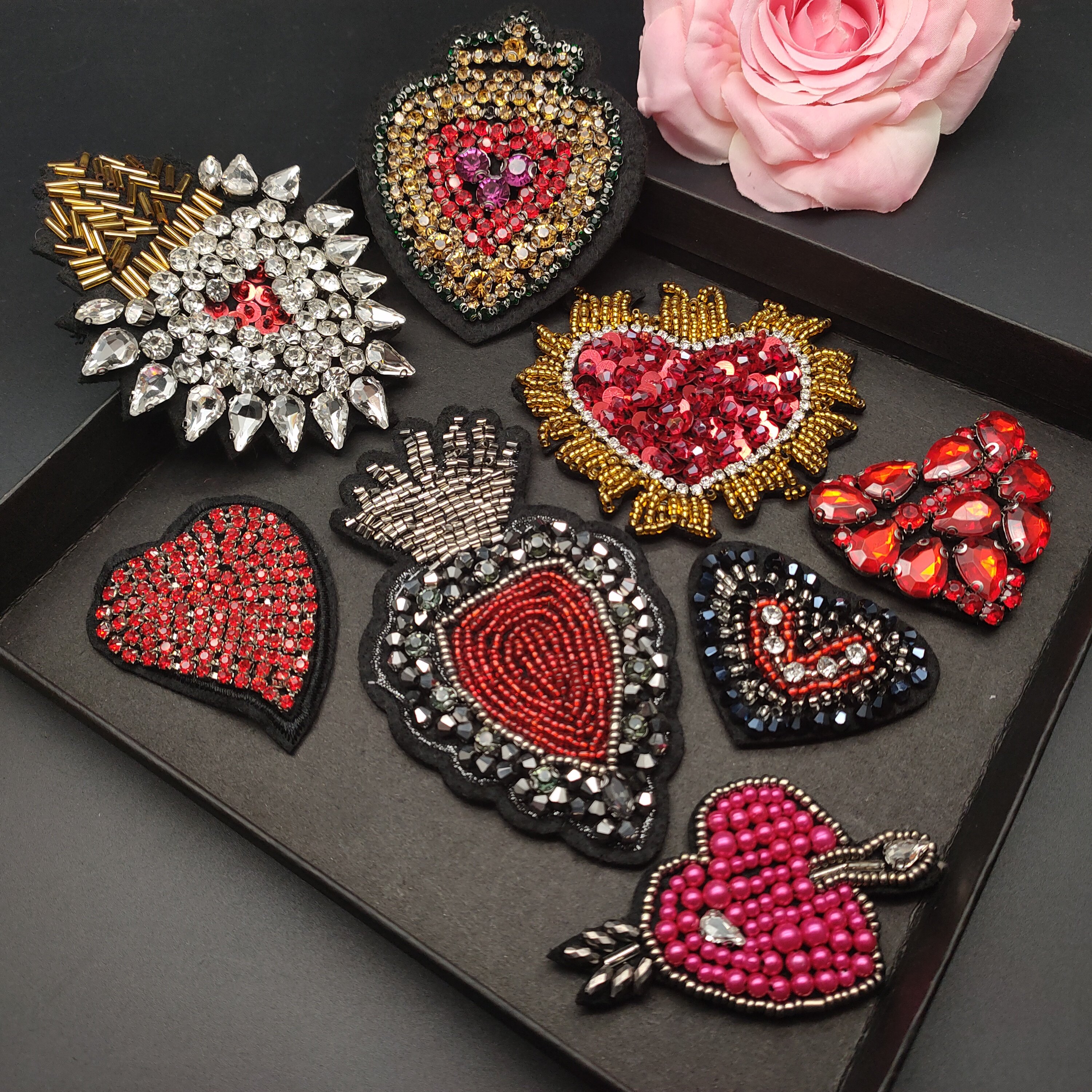 Beaded Patches Handmade Rhinestone Heart Sew on Crystal Patch Beading Applique Cute Wholesale 3D Glass Bag Packaging Paypal