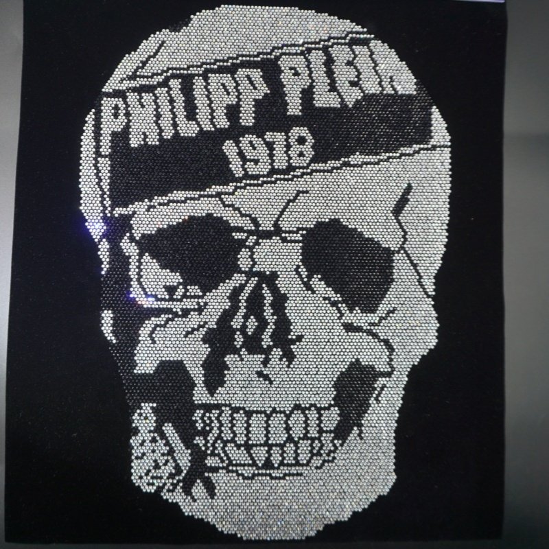 Free sample rhinestone patch Fast shipment silver bling skull rhinestone pattern hotfix rhinestone design for t shirt