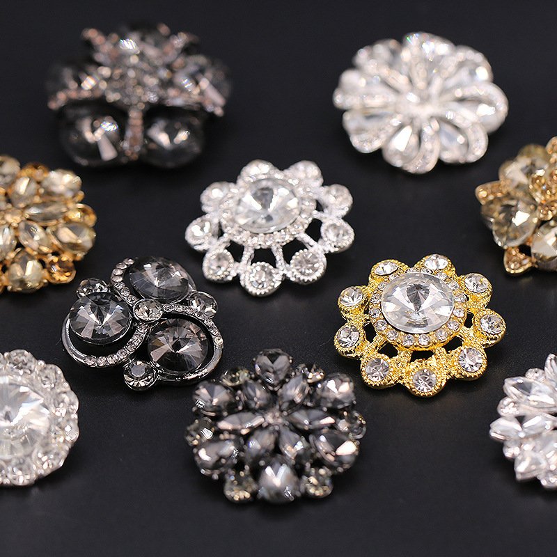 Custom Luxury Fashion Coat Button Metal Rhinestone Gemstone Crystal Button For Clothes